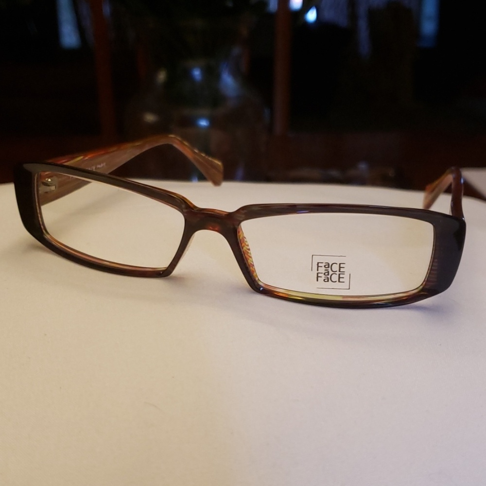 20/20 SALE! New Face a Face Boutique Frame